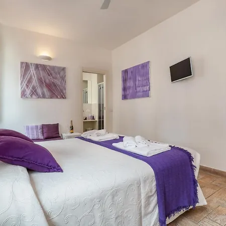 Bed & Breakfast Antica 4*