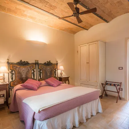 Couette-café Antica - Centro Storico 4*