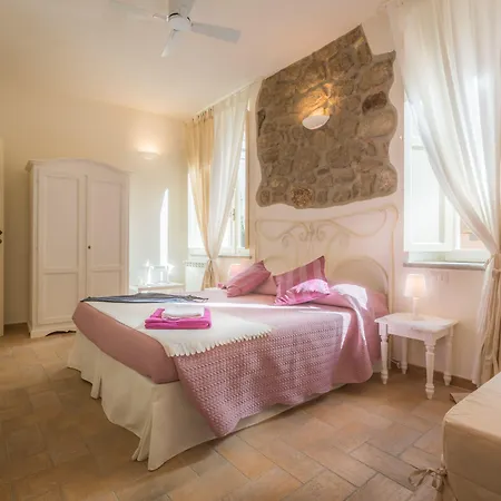 Antica - Centro Storico 4* Viterbo