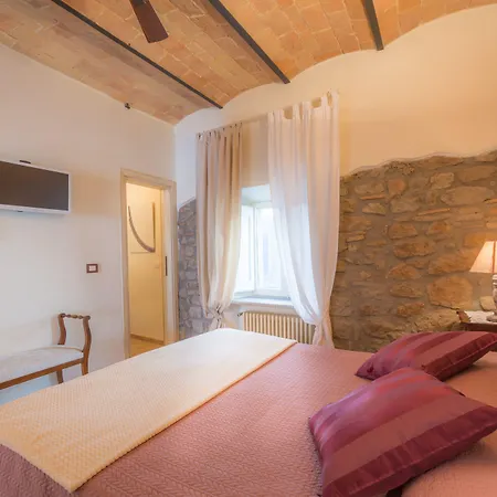 Antica - Centro Storico Couette-café 4*