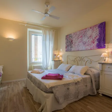 Antica - Centro Storico Bed and Breakfast Βιτέρμπο