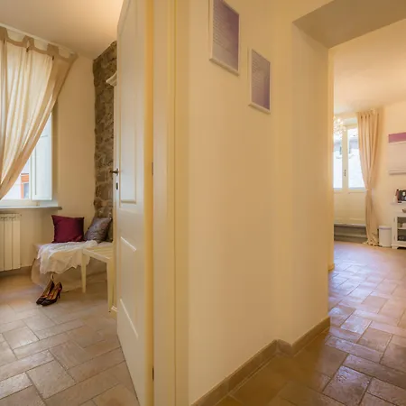 Antica - Centro Storico Panzió 4*