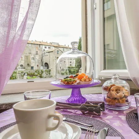 Acomodação com café da manhã  Antica - Centro Storico 4*