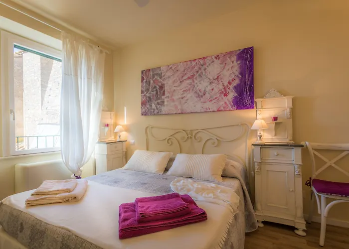 Bed and Breakfast Antica - Centro Storico Βιτέρμπο